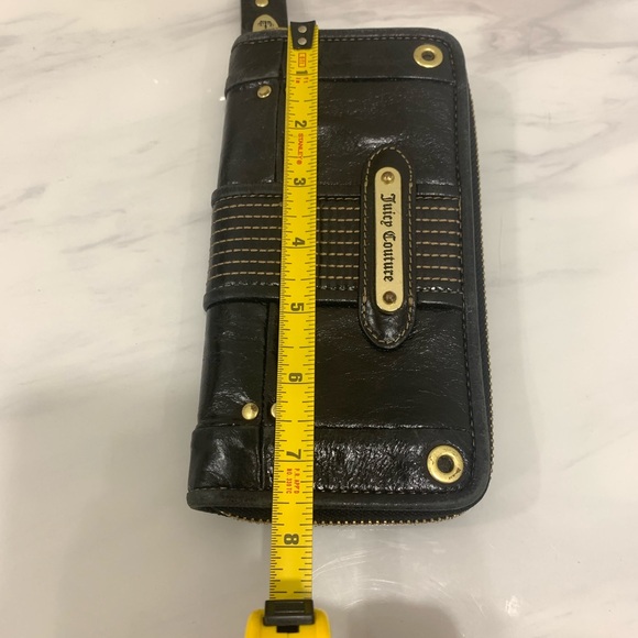 JUICY COUTURE Y2K Black Continental Zip Wallet (fits cellphone)RARE Find - Picture 7 of 9